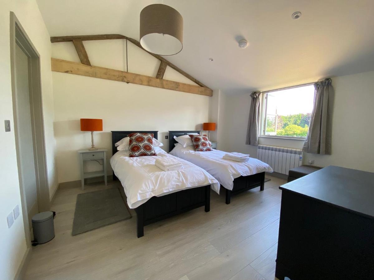 شقة Glebe Barn, Little Glebe Farm كيلتنهام المظهر الخارجي الصورة